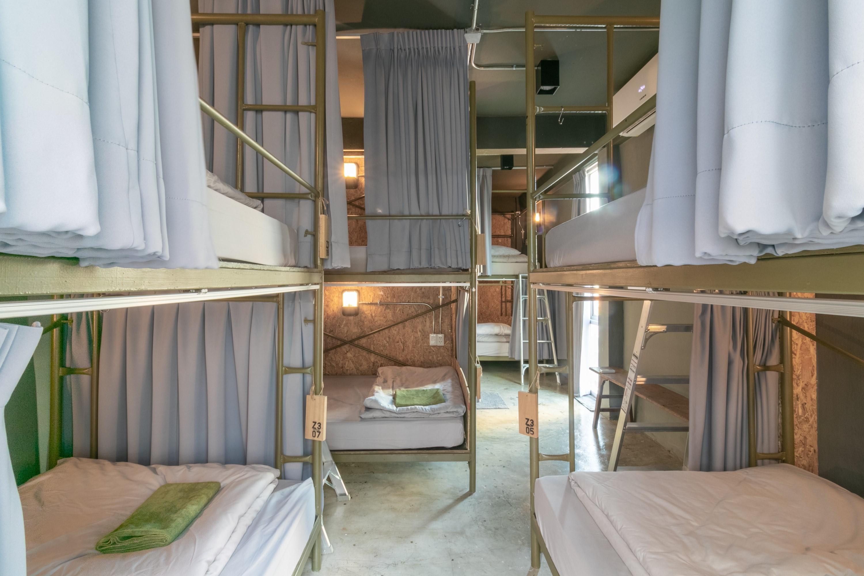Zhelter'Bkk Hostel Μπανγκόκ Εξωτερικό φωτογραφία