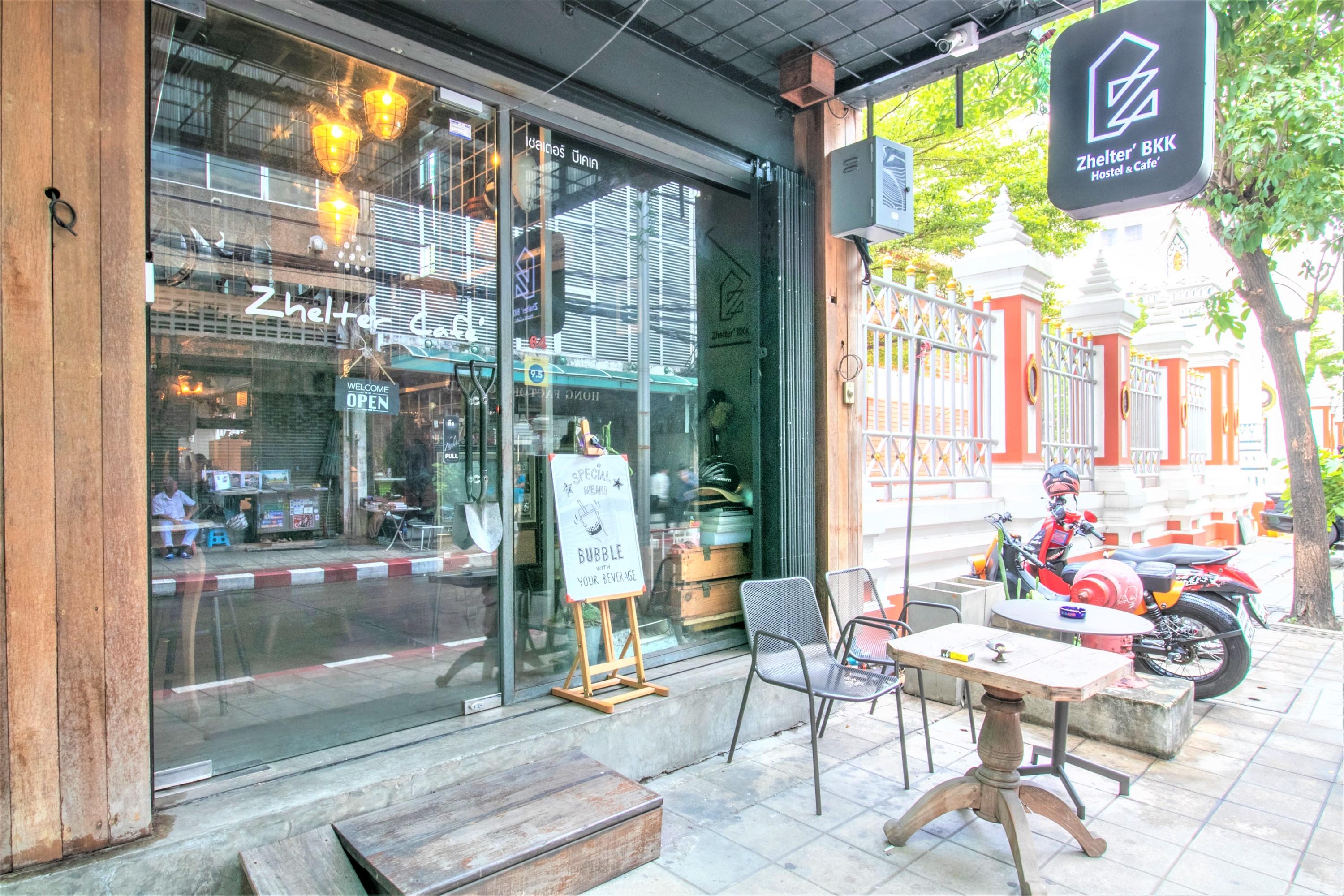 Zhelter'Bkk Hostel Μπανγκόκ Εξωτερικό φωτογραφία