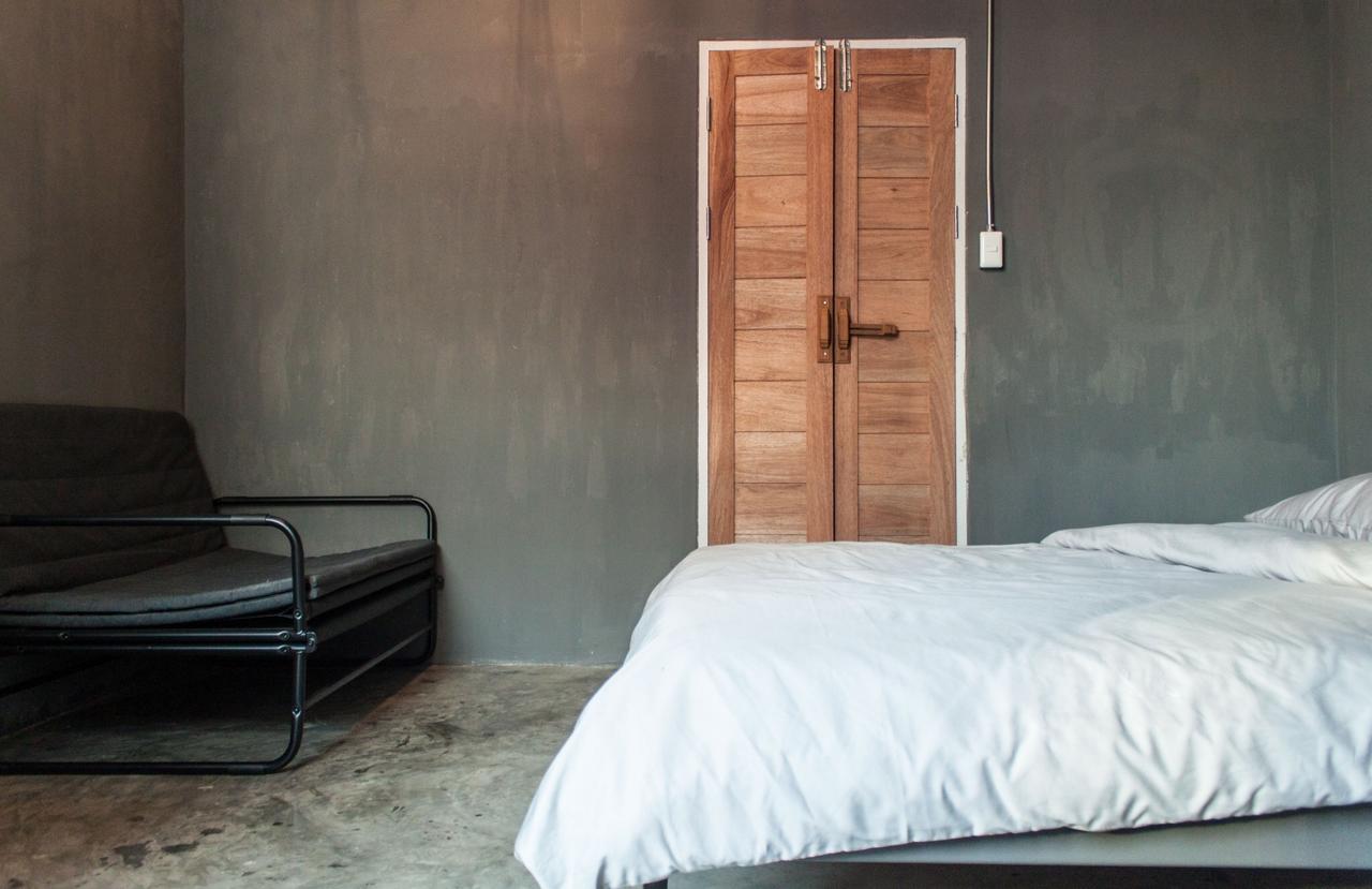 Zhelter'Bkk Hostel Μπανγκόκ Εξωτερικό φωτογραφία