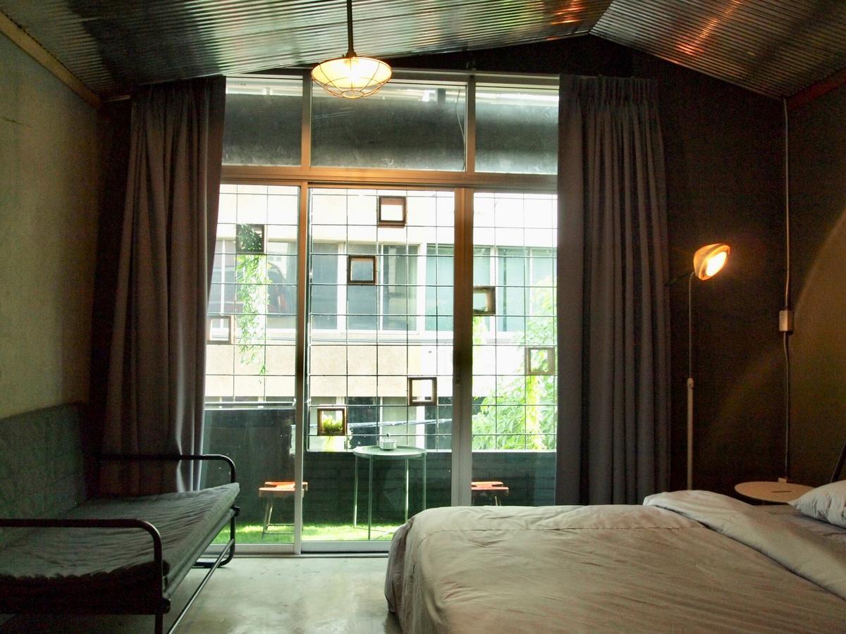 Zhelter'Bkk Hostel Μπανγκόκ Εξωτερικό φωτογραφία